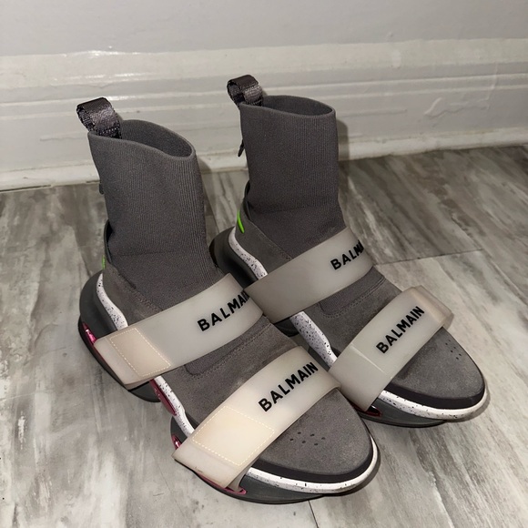 Balmain Gray and Pink High-Top Sneakers - Picture 7 of 10